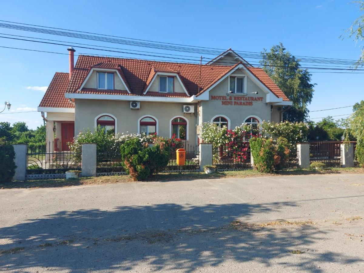 Mini Paradis Fughiu Eksteriør billede